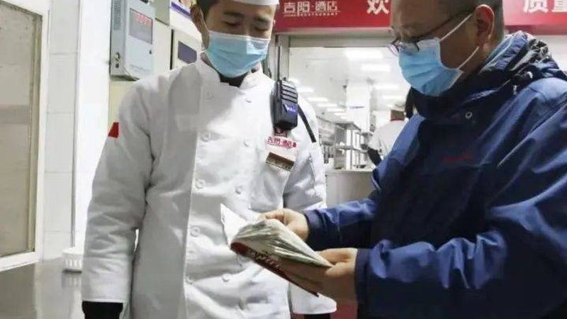 烘焙食品代工：揭秘代工模式背后的差异与选择